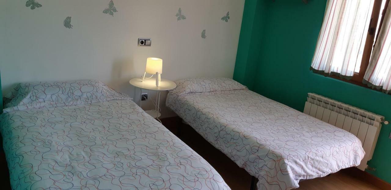 Apartamentos Casa Carmen ซวนเซส ภายนอก รูปภาพ