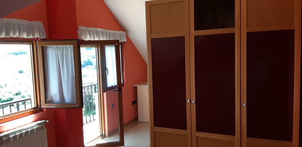 Apartamentos Casa Carmen ซวนเซส ภายนอก รูปภาพ